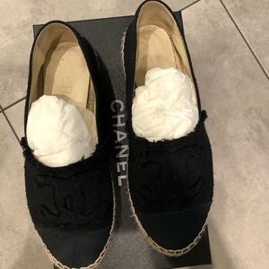 Black Chanel in good condition, maybe worn 5-6 times